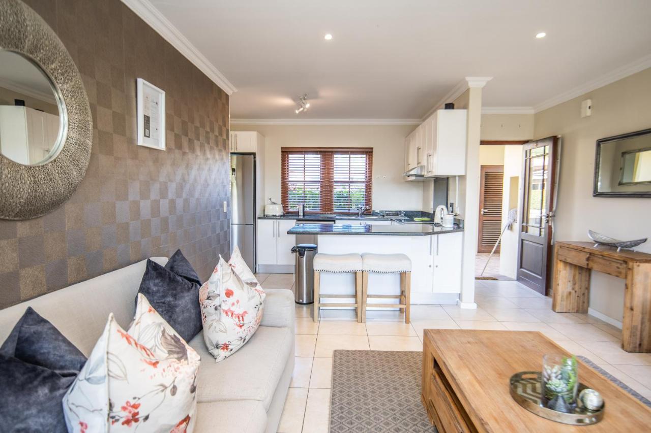 Six Whale Rock Gardens With Back Up Power For Load Shedding Apartment Plettenberg Bay Exterior photo