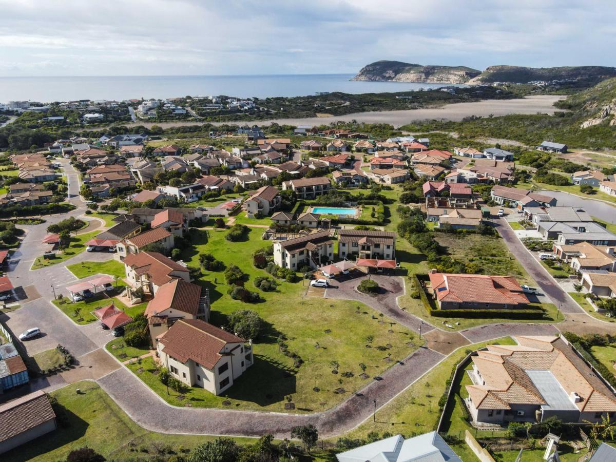 Six Whale Rock Gardens With Back Up Power For Load Shedding Apartment Plettenberg Bay Exterior photo