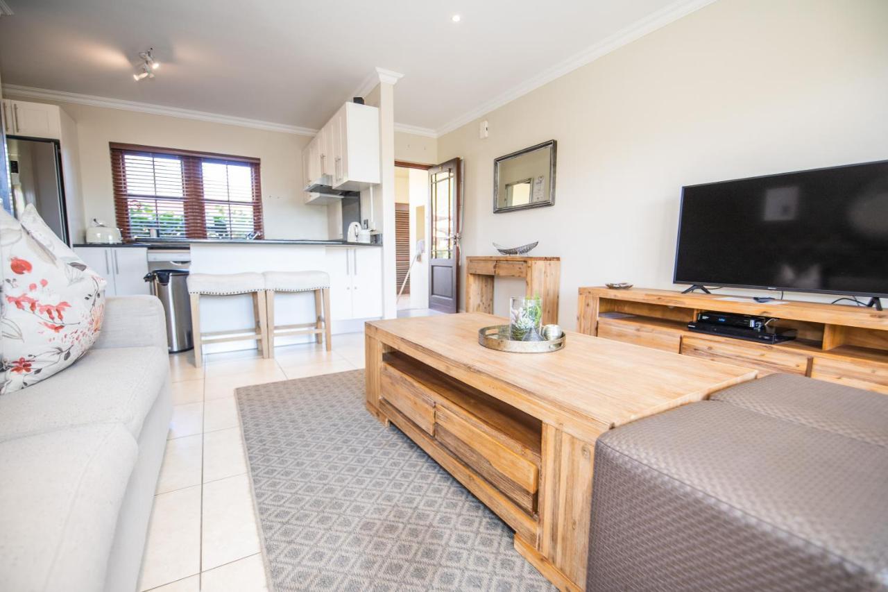 Six Whale Rock Gardens With Back Up Power For Load Shedding Apartment Plettenberg Bay Exterior photo
