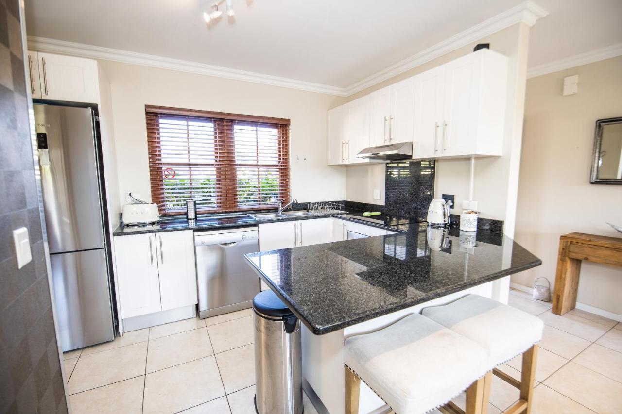 Six Whale Rock Gardens With Back Up Power For Load Shedding Apartment Plettenberg Bay Exterior photo