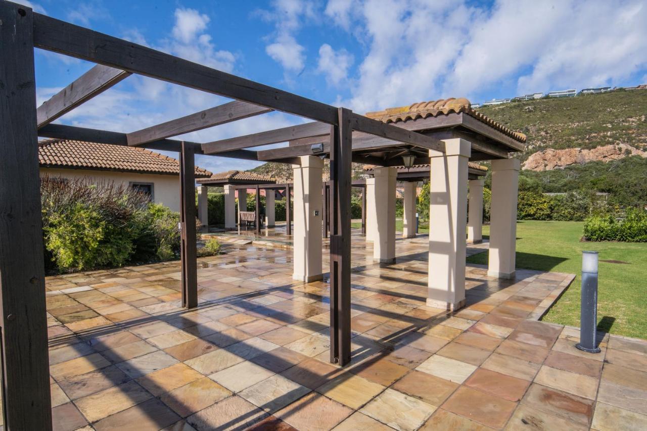 Six Whale Rock Gardens With Back Up Power For Load Shedding Apartment Plettenberg Bay Exterior photo