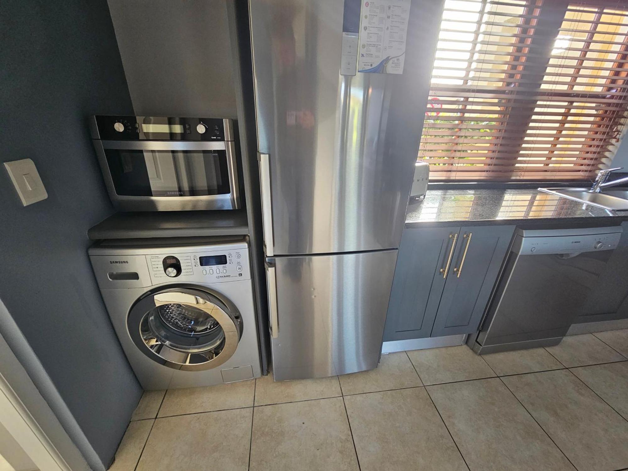 Six Whale Rock Gardens With Back Up Power For Load Shedding Apartment Plettenberg Bay Exterior photo